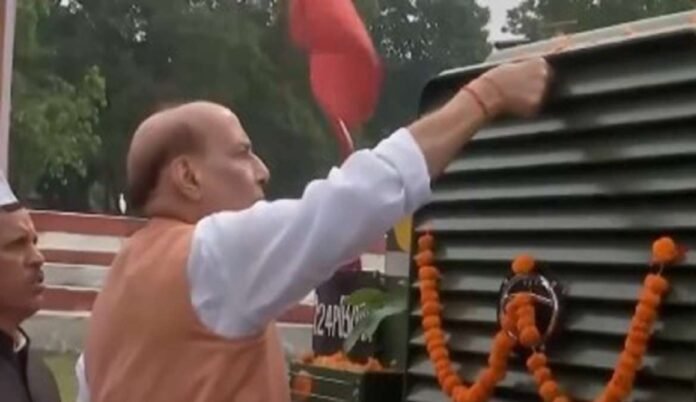 Rajnath Singh performs Shastra Puja with Army jawans on Vijaya Dashami in Darjeeling