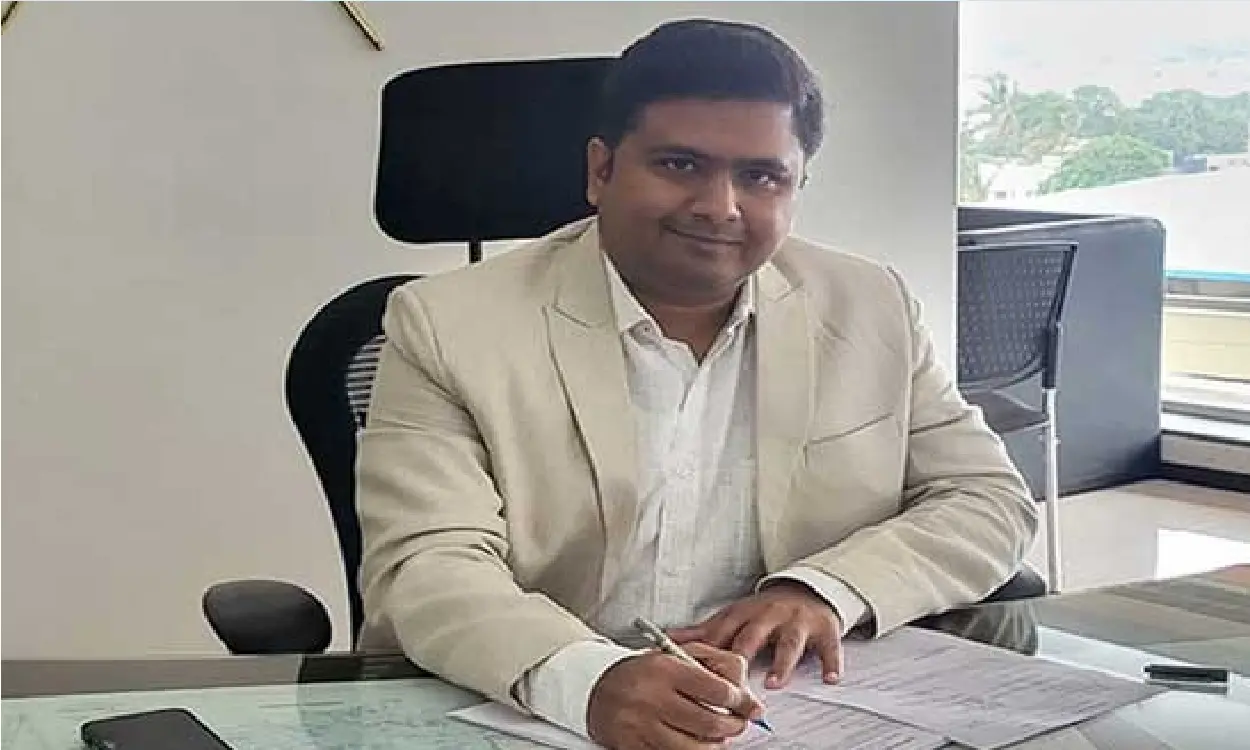 Mullai Muhilan M P, IAS