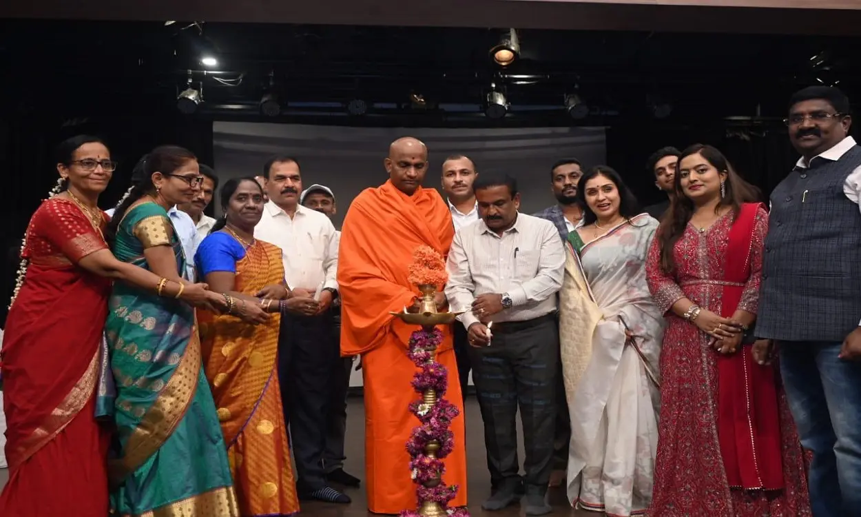 Teachers develop a cultural taste that connects society without creating malls for the corporate market: K V Prabhakar, media advisor to chief minister