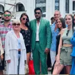 Darshan's photo revealed at the airport