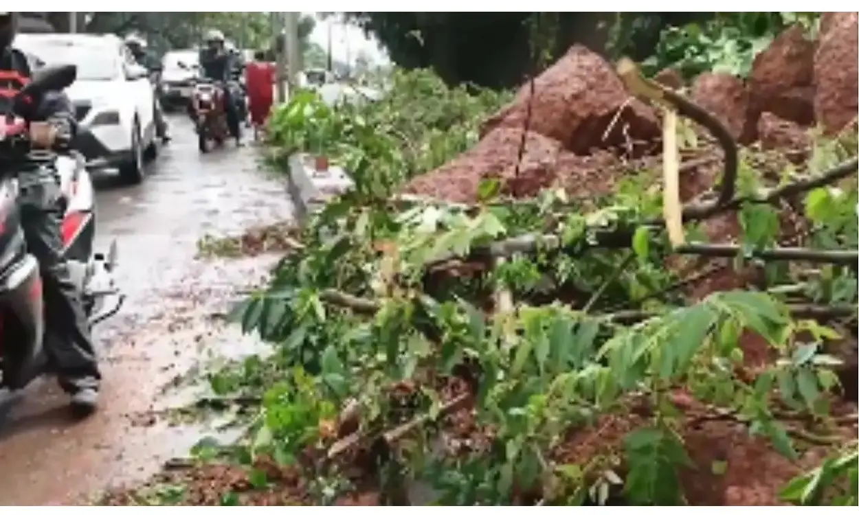 Landslide On Bengaluru-Mangaluru Highway