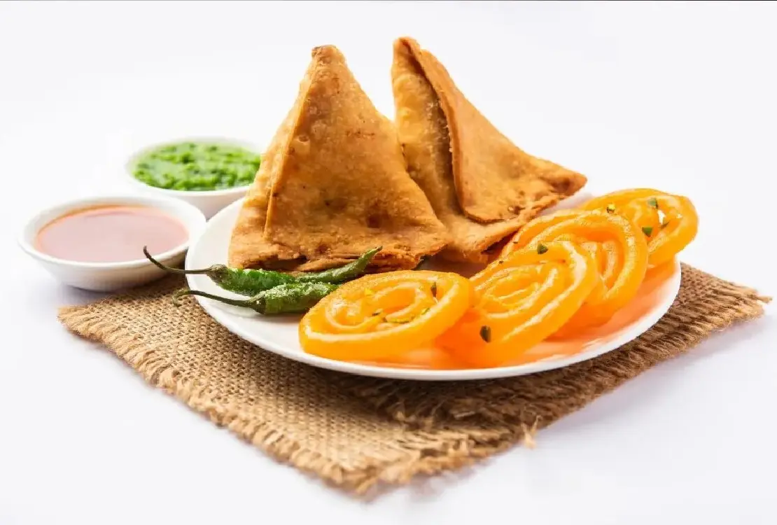 Samosa and Jalebi dishes