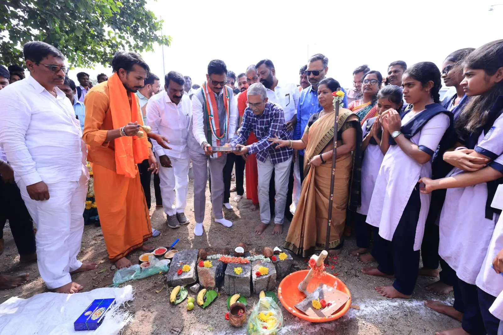 Ballari Akhand Bellari is moving towards development, said MP E. Tukaram