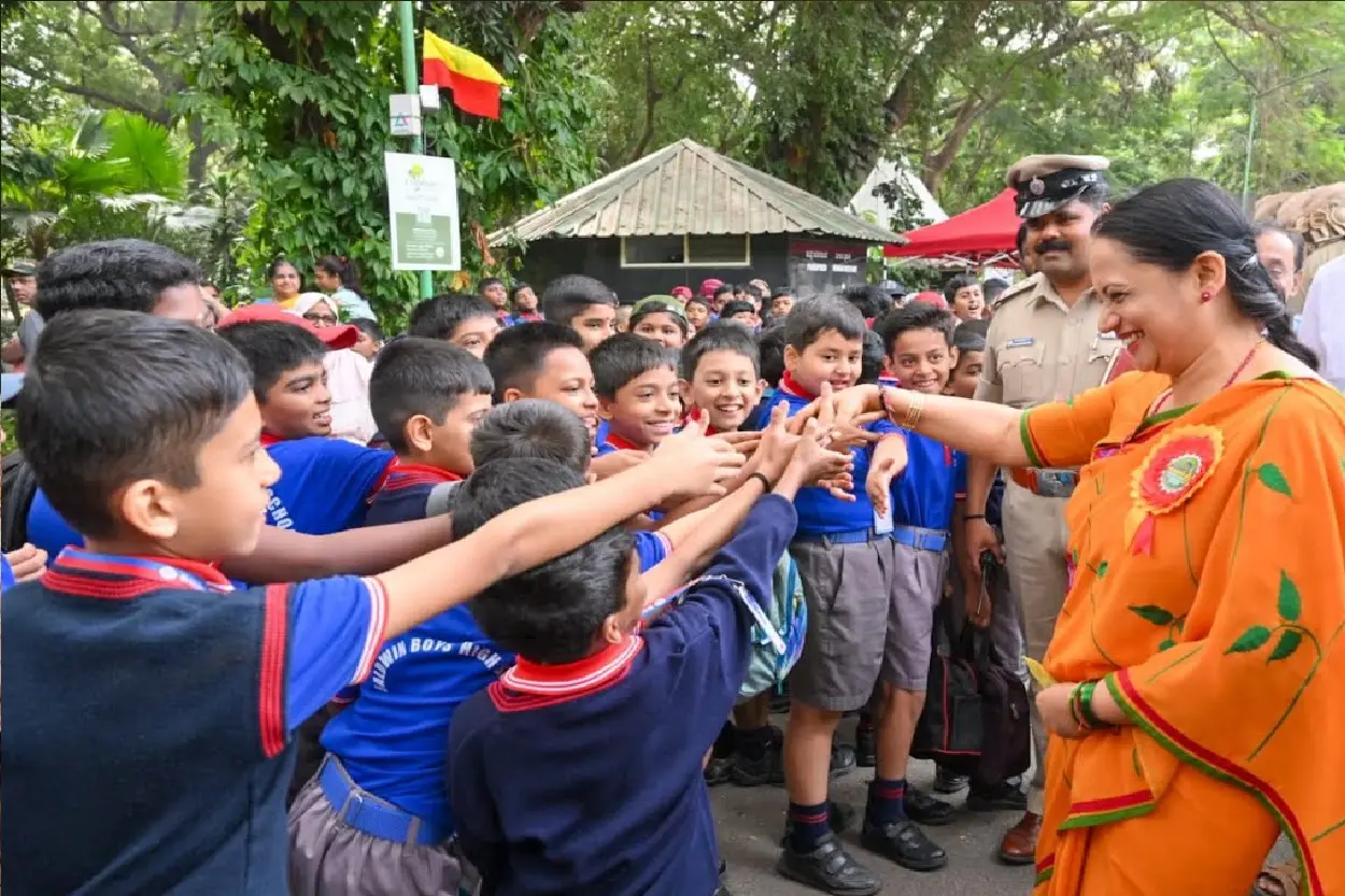 Chief Secretary Dr. Shalini Rajneesh