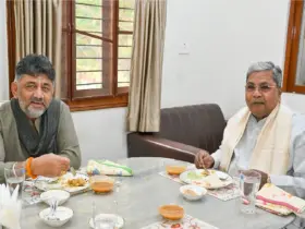 D.K.Sivakumar held a breakfast meeting at Siddu's residence