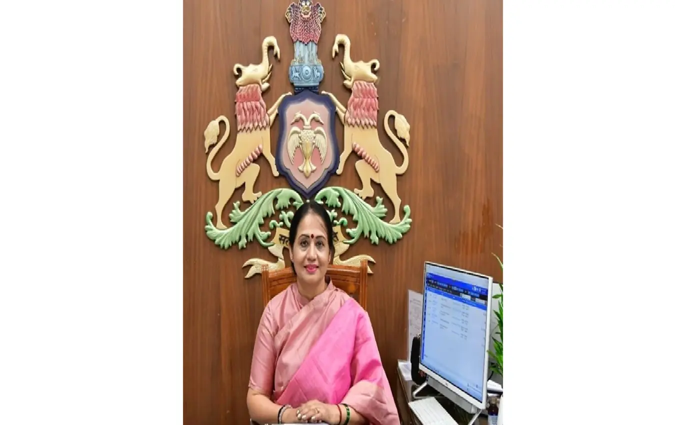 Chief Secretary Dr. Shalini Rajneesh