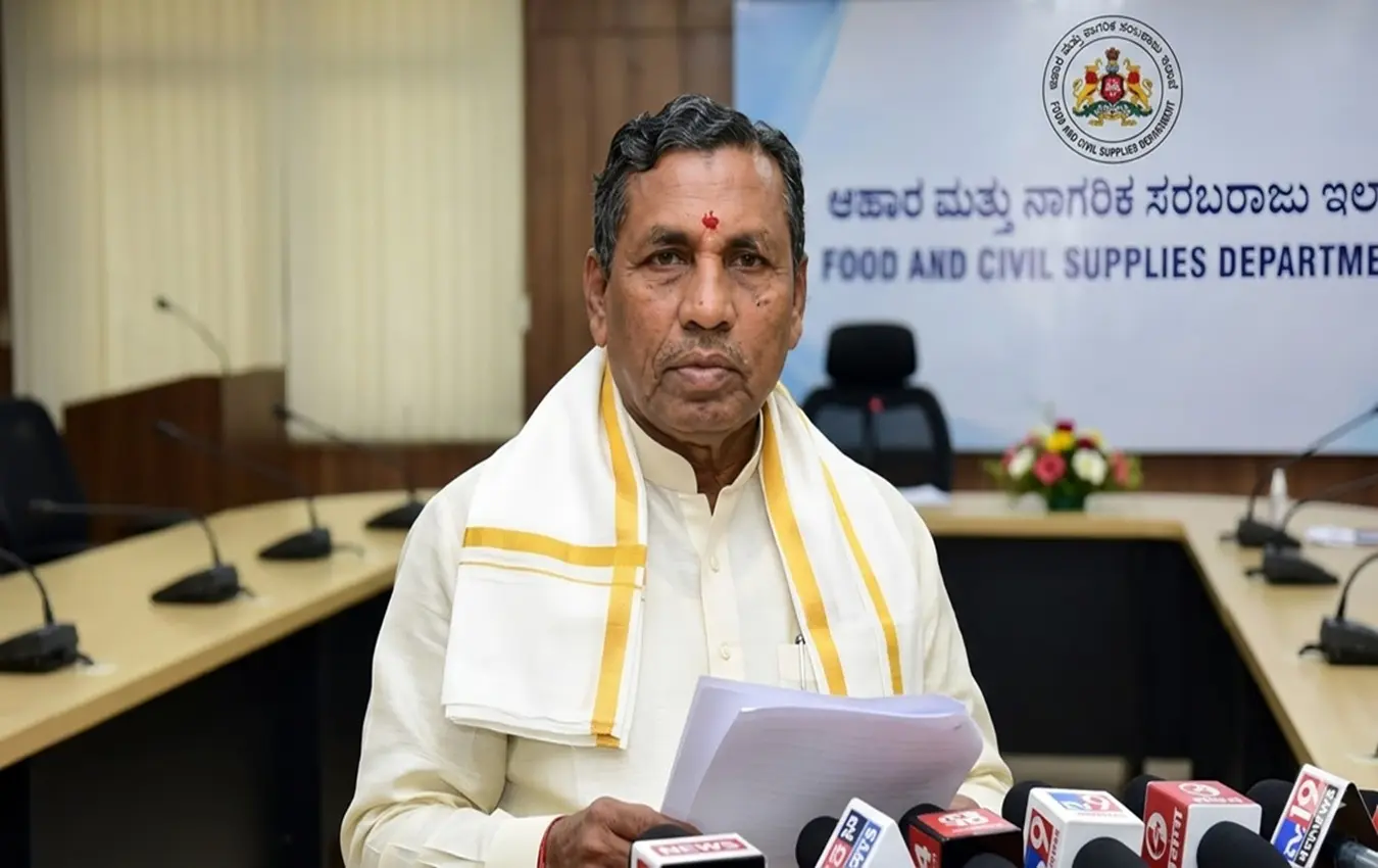 ಬೆಂಗಳೂರಿನಲ್ಲಿ ಅಡುಗೆ ಅನಿಲ ಬಿಕ್ಕಟ್ಟಿನ ಕುರಿತು ಸಚಿವ ಕೆಎಚ್ ಮುನಿಯಪ್ಪ ಸುದ್ದಿಗೋಷ್ಠಿ